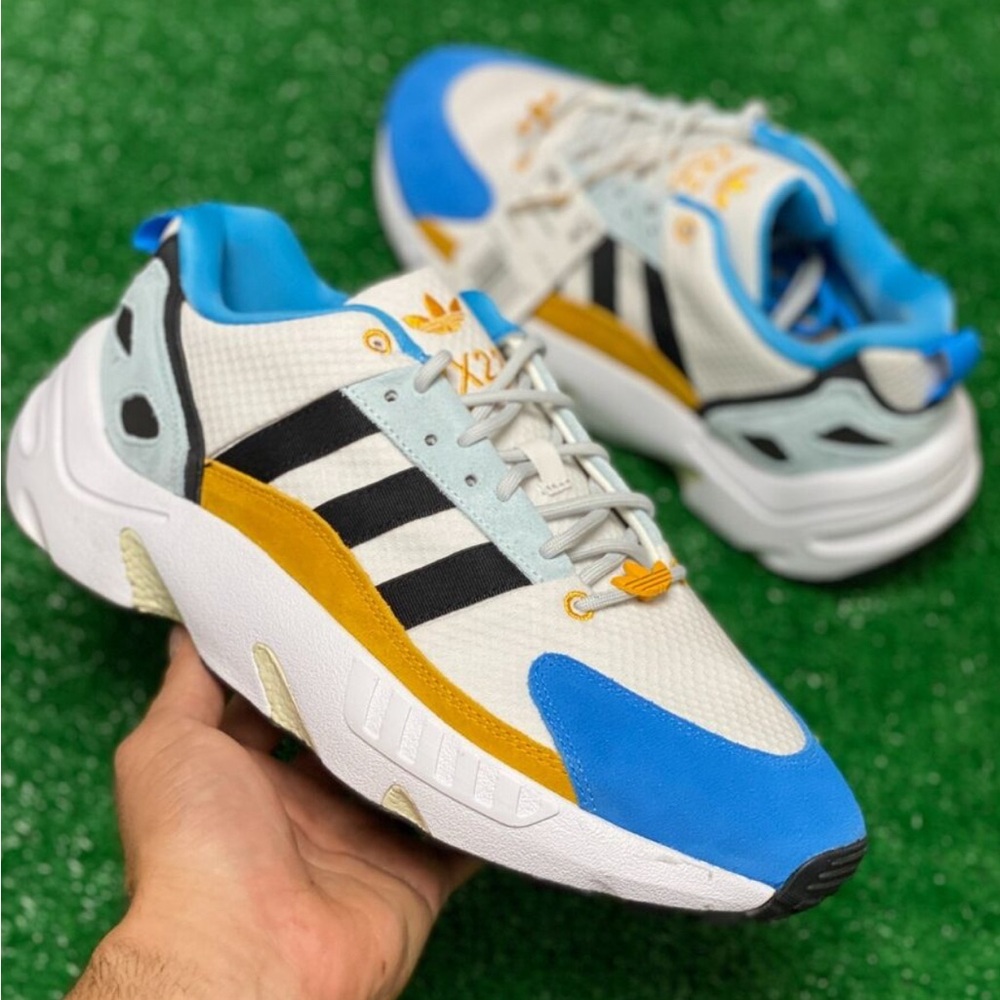 Size 10 - adidas ZX 22 Boost White Pulse Blue Gold